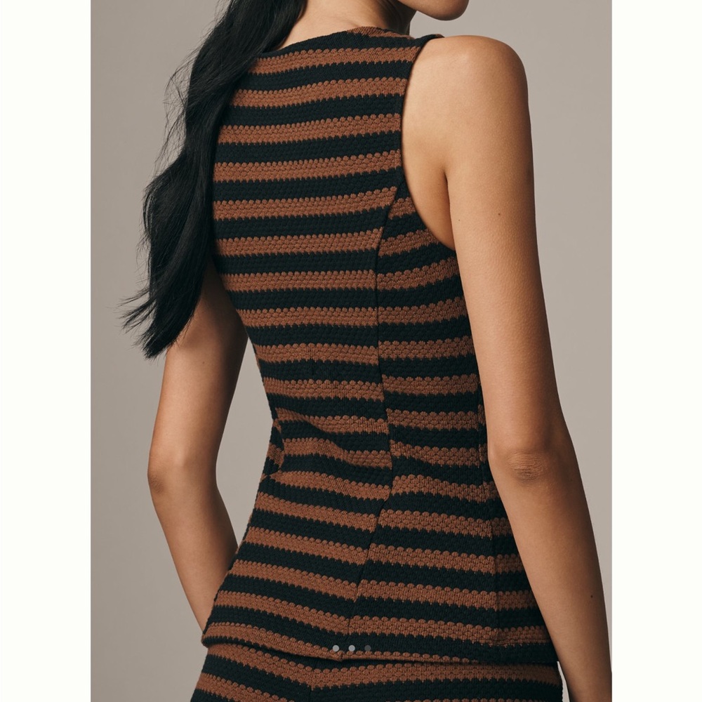 Anthropologie
Maeve
Striped Sleeveless Button-Up Knit top - Picture 2 of 3
